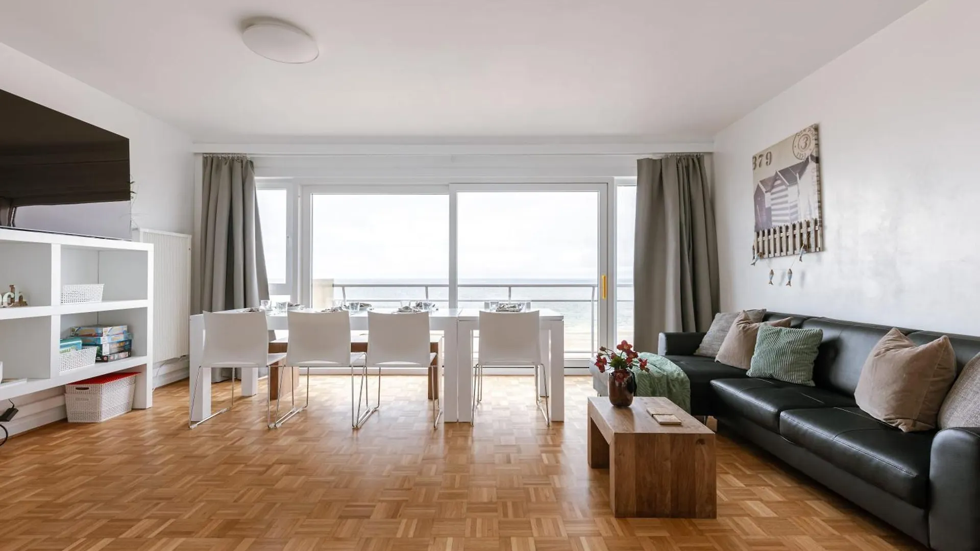 Huswell - New Apartment With Beautiful Sea View Остенде